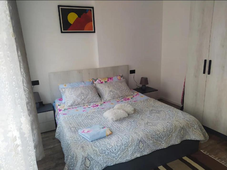 דירות טיראנה #1 Modern 1Br With Balcony In Up-And-Coming Hip Area מראה חיצוני תמונה